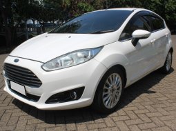 Ford Fiesta S at 2013 Putih (new model) 1