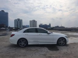 Mobil Mercedes-Benz AMG 2016 terbaik di DKI Jakarta 3