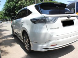 Toyota Harrier 2.0 NA 2014 Putih 5