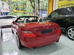 Mercedes-Benz SLK 200 2012 Merah 6