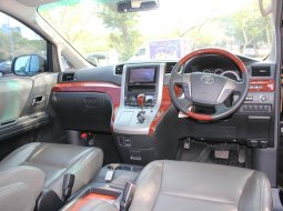 Toyota Alphard S Audio Less AT 2010 Hitam 8