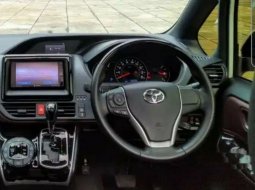 DKI Jakarta, jual mobil Toyota Voxy 2019 dengan harga terjangkau 1