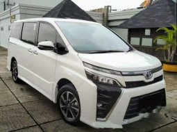 DKI Jakarta, jual mobil Toyota Voxy 2019 dengan harga terjangkau 5