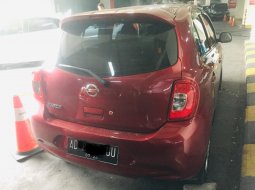 Jual mobil Nissan March 2014 4