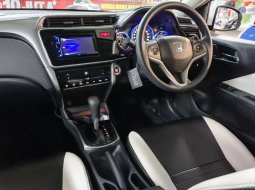 2015 Honda City E 1.5 AT Bensin Putih Surabaya 6