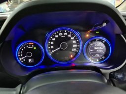 2015 Honda City E 1.5 AT Bensin Putih Surabaya 7