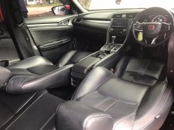 Honda Civic Turbo 1.5 Automatic 2018 Merah 6