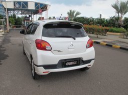 Mitsubishi Mirage GLS 2014 Hatchback 10