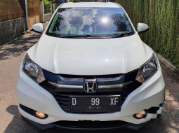 Mobil Honda HR-V 2015 E terbaik di Jawa Barat 7