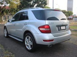 Mercedes-Benz M-Class ML 350 2009 Silver 4