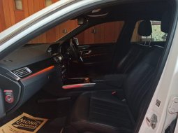 Mercedes E250 Avantgarde 2014/2015 Putih, Tangan pertama, Terawat, Kondisi Istimewa 5