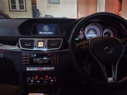 Mercedes E250 Avantgarde 2014/2015 Putih, Tangan pertama, Terawat, Kondisi Istimewa 6