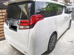 Toyota Alphard 2.5 X 2016 Putih Bagus dan Terawat Banget. Jamin PUAS 3