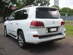 Lexus LX 570 AT 2012 Putih - ISTIMEWA 4