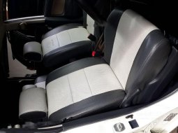 Jual Toyota Avanza E 2016 harga murah di DKI Jakarta 2