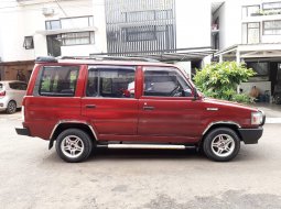 Toyota Kijang Rover 1990 Long 1.5 Manual 4