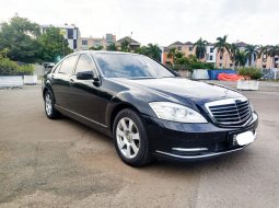 Mercedes-Benz S-Class S 350 2008 Hitam 2