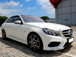 Mercedes-Benz E-Class E 400 2016 Putih 1