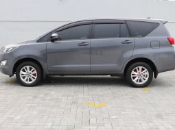 Toyota Innova 2.4 G MT 2018 Abu-abu 5