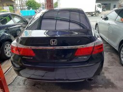 DKI Jakarta, Honda Accord VTi-L 2015 kondisi terawat 8