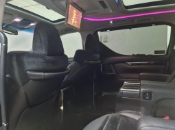 Toyota Alphard 2015 DKI Jakarta dijual dengan harga termurah 6