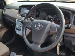 Jual mobil Toyota Calya 1.2 G Automatic 2016 Merah 7