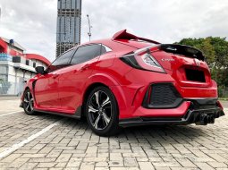 Honda Civic ES 2018 Merah 5