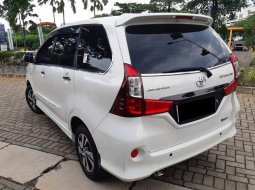 Toyota Avanza Veloz 1.5 AT 2017 KM Rendah 2