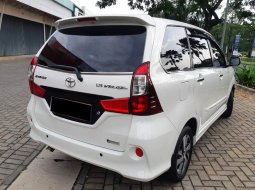 Toyota Avanza Veloz 1.5 AT 2017 KM Rendah 4