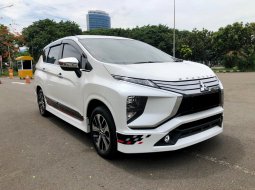 Mitsubishi Xpander Ultimate LIMITED A/T PUTIH 2019 2