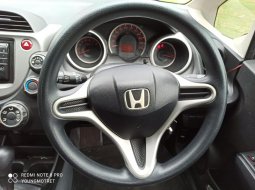 Honda Jazz S 2012 A/T Low Km Antik Dan siap pakai 7