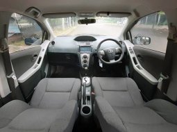 Toyota Yaris E 2012 Automatic 6