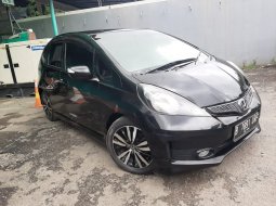 Honda JAZZ  RS 1.5cc AutoMatic  Tahun 2013 Hitam Metalik 1