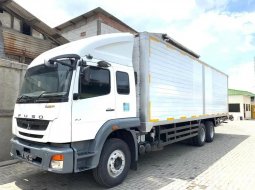 MULUS+banBARU,MURAH Mitsubishi Fuso tronton 6x2 box alumunium 2017 1