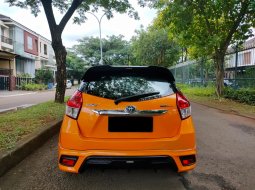 Toyota Yaris TRD Sportivo 2016 Orange 5