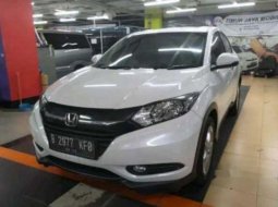 Mobil Honda HR-V 2017 E terbaik di DKI Jakarta 2