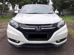 Honda HR-V 1.5L E CVT 2016 Putih 1