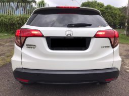 Honda HR-V 1.5L E CVT 2016 Putih 4
