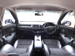 Honda HR-V 1.5L E CVT 2016 Putih 7