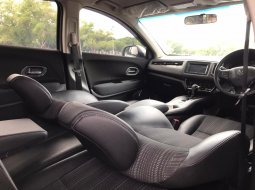 Honda HR-V 1.5L E CVT 2016 Putih 8