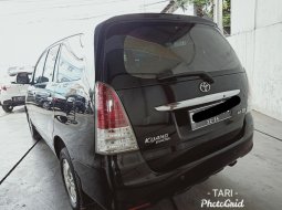 Jual mobil Toyota Kijang Innova 2009 3