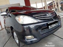 Jual mobil Toyota Kijang Innova 2009 4