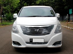 Hyundai H-1 Elegance 2014 Putih 1