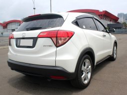 Honda HR-V 1.5L E CVT 2016 Putih 4