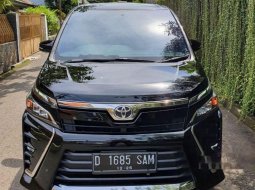 Jual mobil bekas murah Toyota Voxy 2018 di Jawa Barat 6