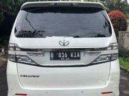 DKI Jakarta, Toyota Vellfire Z 2013 kondisi terawat 6