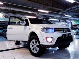 Mobil Mitsubishi Pajero Sport 2013 Dakar terbaik di Jawa Timur 2