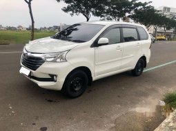 Banten, Daihatsu Xenia R 2017 kondisi terawat 7