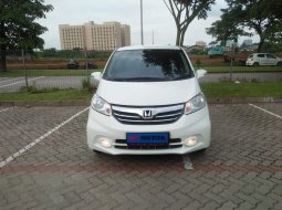 Honda Freed PSD AT th 2014 Tangan Pertama 2