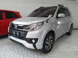 Jawa Timur, Toyota Rush TRD Sportivo 2016 kondisi terawat 6